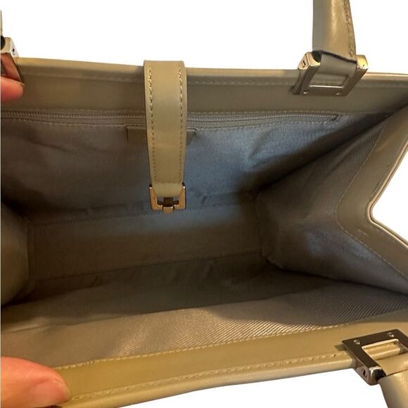 Gucci Jackie bag with piston lock - Picture 9 of 15